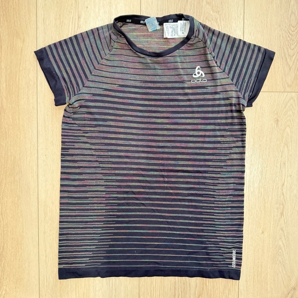 Odlo Women's Ceramicool Striped Short Sleeve Tee - Black - Picture 3 of 9